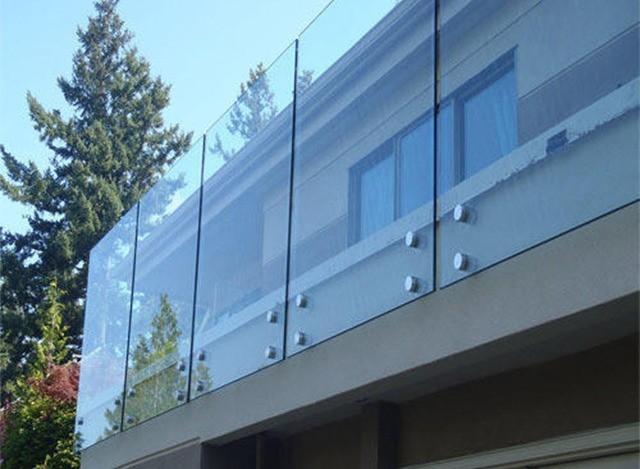 Glass Fencing in Perth